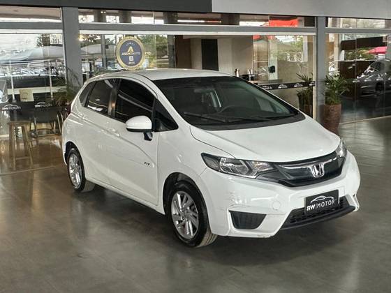 HONDA FIT 1.5 LX 16V FLEX 4P AUTOMÁTICO HONDA FIT 1.5 LX 16V FLEX 4P AUTOMÁTICO